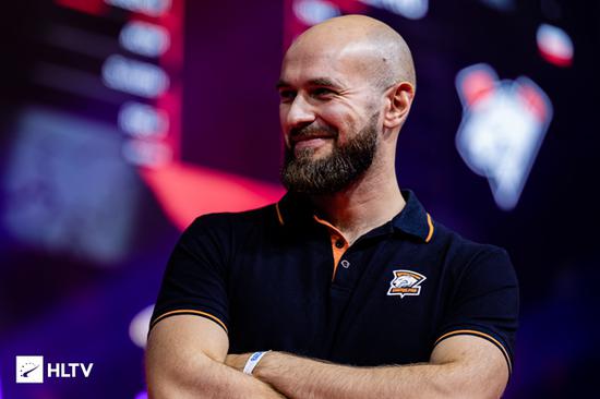 NRG战队勇夺2025无畏契约巴黎全球冠军赛冠军